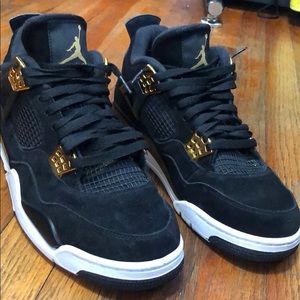 Jordan Retro 4 Royalty